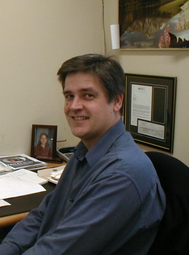 2.jpg (56962 bytes)